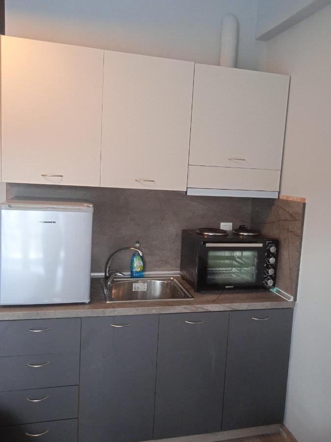 Paralion Town Apartments 亚历山德鲁波利斯 外观 照片