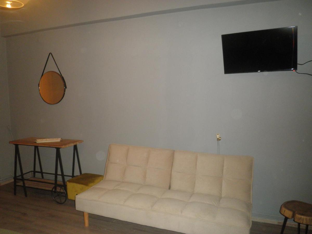 Paralion Town Apartments 亚历山德鲁波利斯 外观 照片