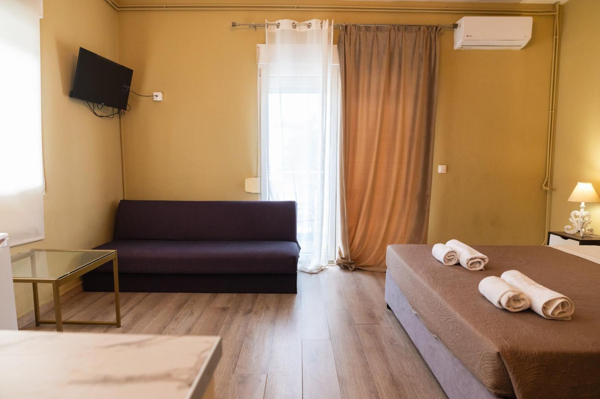 Paralion Town Apartments 亚历山德鲁波利斯 外观 照片